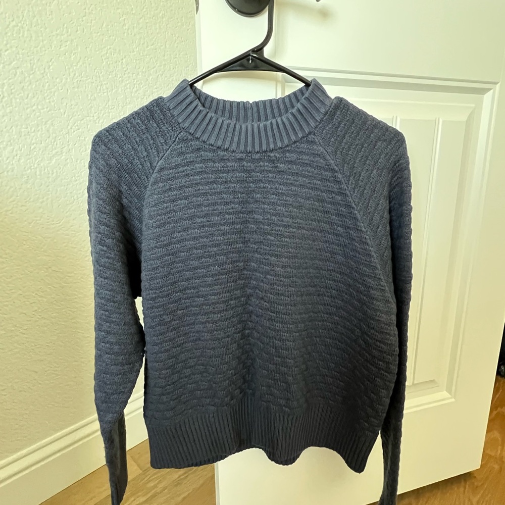 lululemon Blue/Gray Crew Neck Sweater with Textured Knit